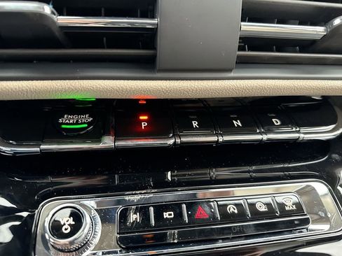 New 2026 Lincoln Corsair Reserve AWD/4WD image 17