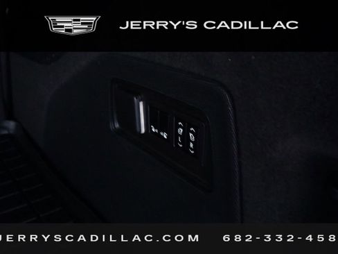 Used 2023 Cadillac Escalade ESV Sport w/ Touring Package image 27