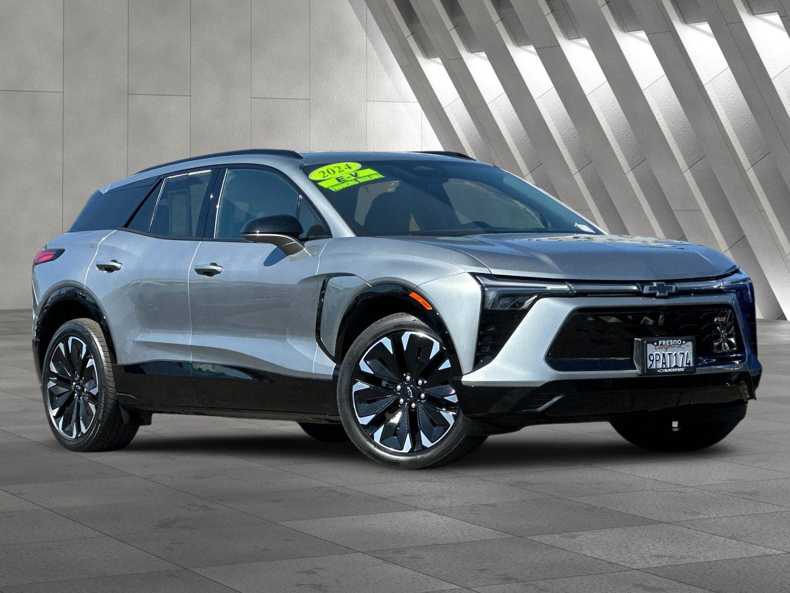 Used 2024 Chevrolet Blazer EV RS AWD/4WD image 1