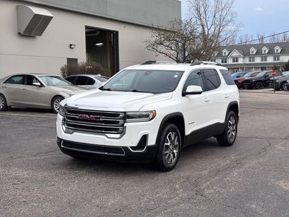 Used 2022 GMC Acadia SLE w/ Driver Convenience Package
