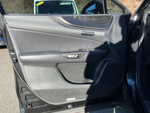 Used 2023 Lexus NX 300h AWD w/ Luxury Package image 18