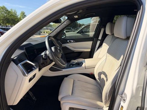 Certified 2023 BMW X7 xDrive40i w/ Executive Package AWD/4WD image 42