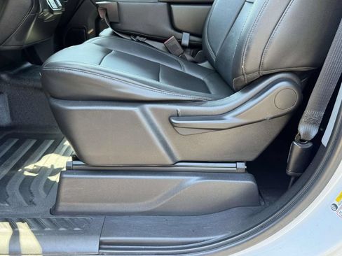 Used 2020 Chevrolet Silverado 2500 W/T w/ WT Convenience Package RWD image 18
