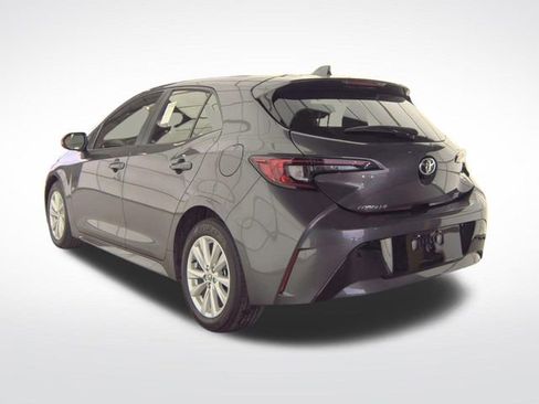 Used 2024 Toyota Corolla SE image 6