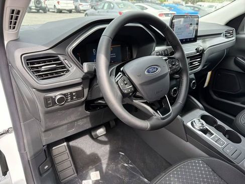 New 2026 Ford Escape Active w/ Cold Weather Package FWD image 13