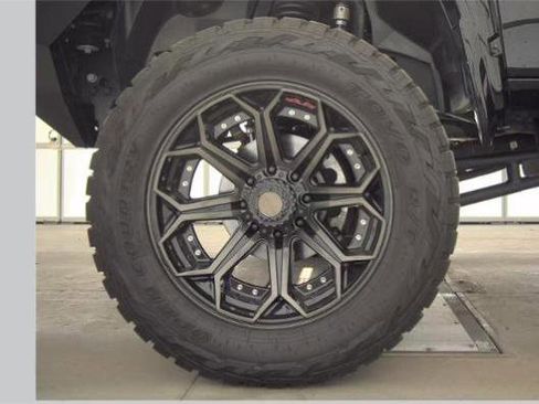 Used 2023 RAM 2500 Big Horn w/ Level B Equipment Group AWD/4WD image 10
