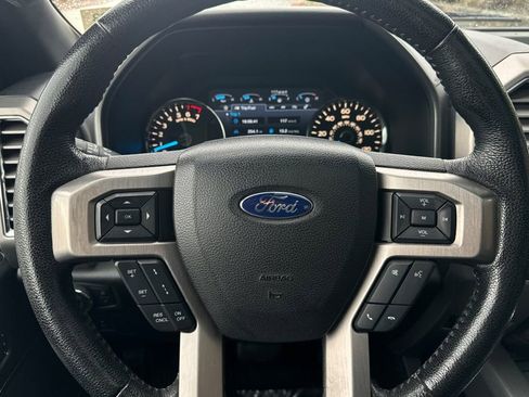 Used 2016 Ford F150 Platinum w/ Equipment Group 701A Luxury image 20