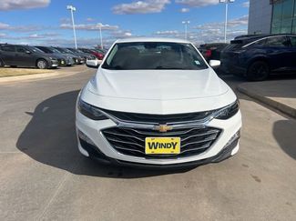 Used 2024 Chevrolet Malibu LT video 2