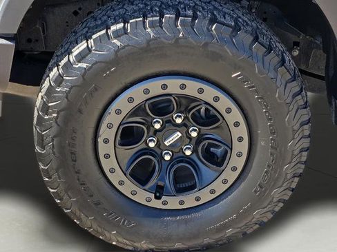 Used 2022 Ford F150 Raptor AWD/4WD image 17