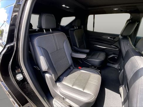 Used 2025 Chevrolet Traverse High Country w/ LPO, Floor Liner Package FWD image 50