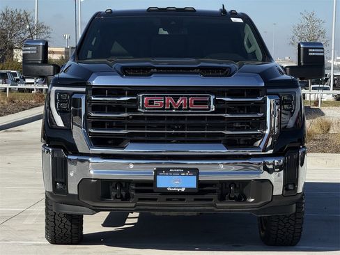 Used 2025 GMC Sierra 2500 SLT w/ Texas SLT Premium Package image 7