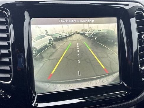 Used 2020 Jeep Compass Limited image 14