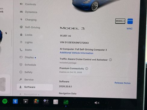 Used 2022 Tesla Model 3 Standard Range RWD image 2
