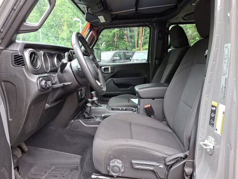 Certified 2021 Jeep Wrangler Unlimited Sport image 16