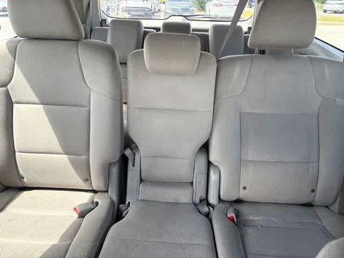 Used 2016 Honda Odyssey SE image 24