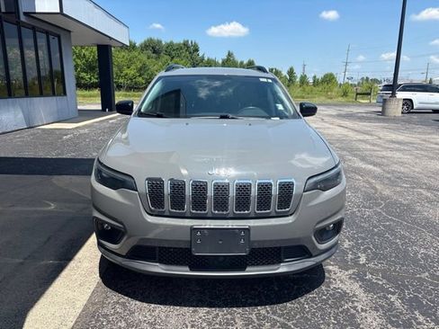 Used 2022 Jeep Cherokee Latitude Lux FWD image 7