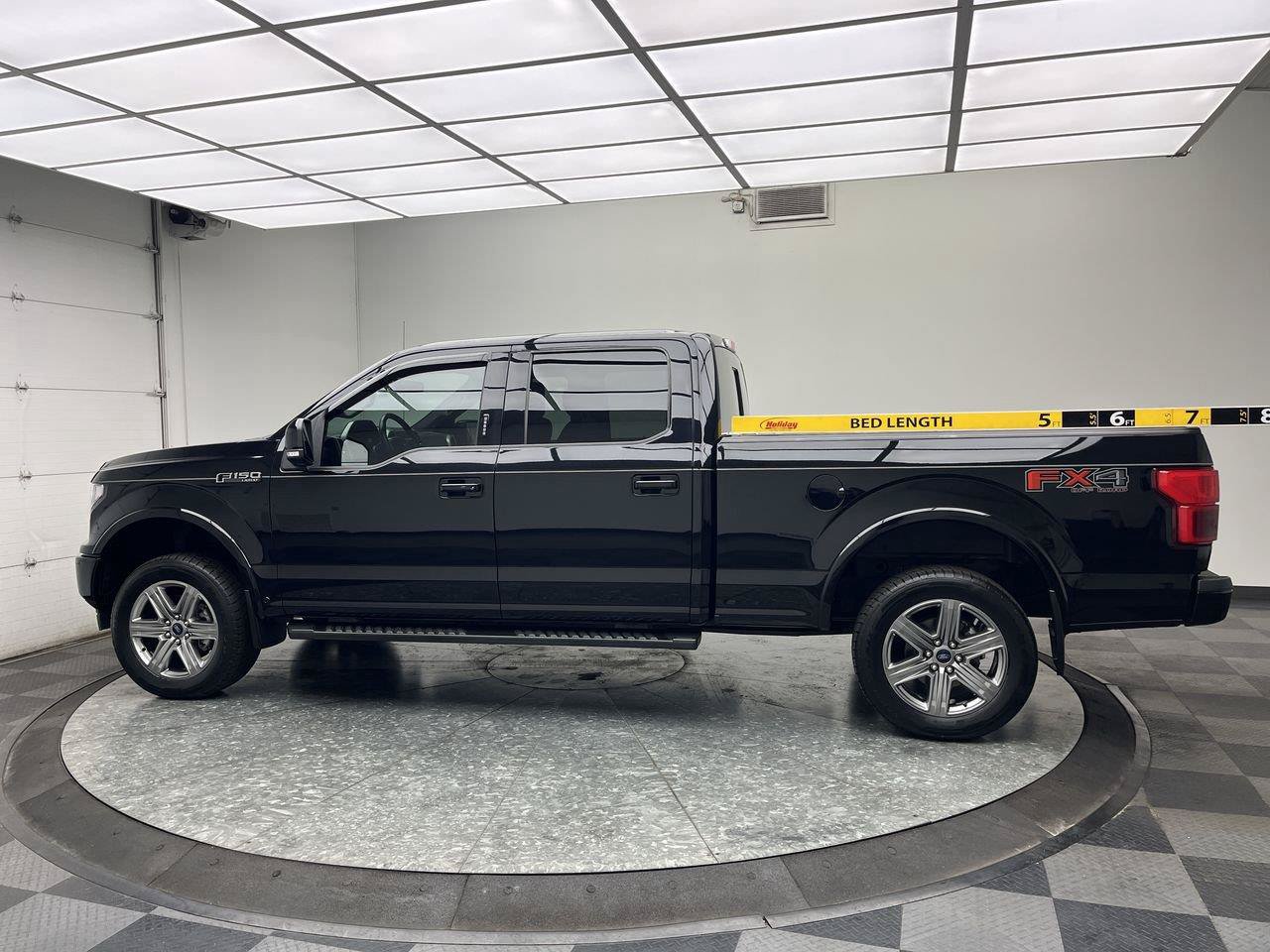 Used 2018 Ford F150 Lariat w/ Equipment Group 502A Luxury AWD/4WD image 3