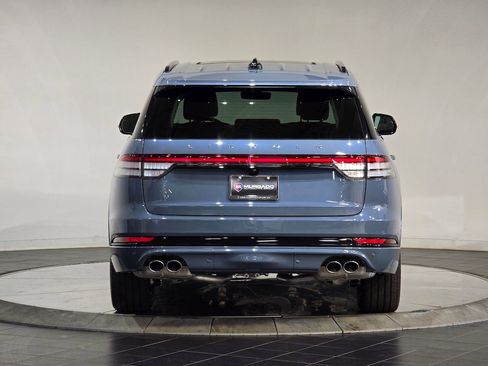 New 2025 Lincoln Aviator Premiere w/ Jet Appearance Package image 9