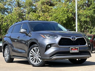 Used 2023 Toyota Highlander Platinum