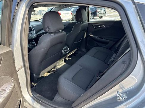 Used 2023 Chevrolet Malibu LT image 25