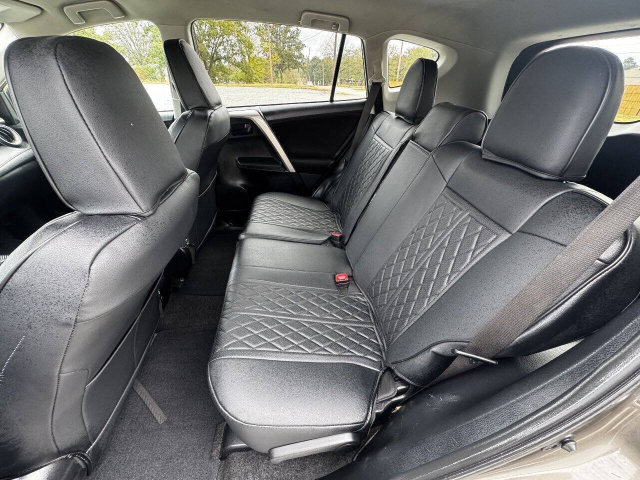 Used 2014 Toyota RAV4 LE AWD/4WD image 13
