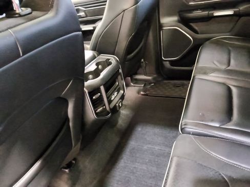 Used 2023 RAM 1500 Laramie AWD/4WD image 32