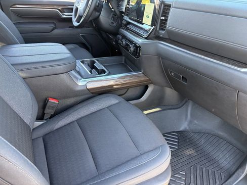 Certified 2025 Chevrolet Silverado 3500 LT w/ Safety Package AWD/4WD image 13