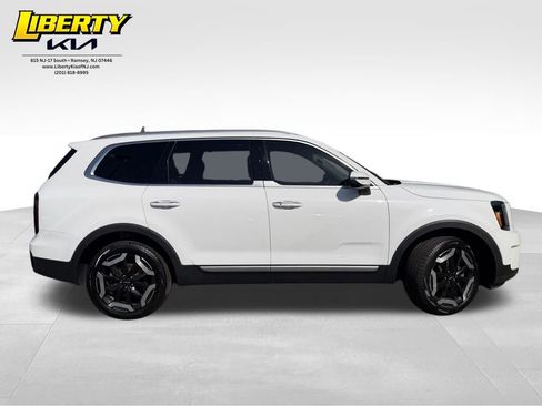 Used 2024 Kia Telluride S w/ S Sunroof Package AWD/4WD image 8