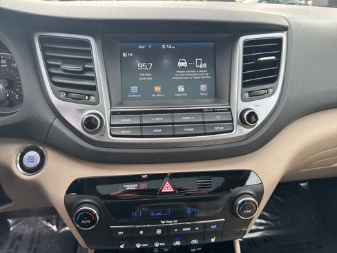 Used 2018 Hyundai Tucson Value w/ Cargo Package AWD/4WD image 25