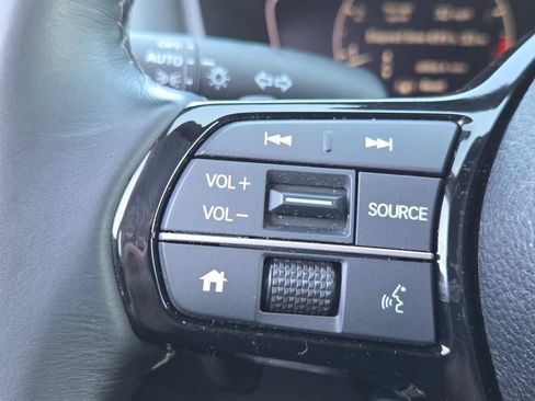 Used 2025 Honda Civic Sport image 14