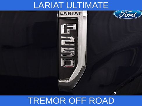 Used 2022 Ford F250 Lariat w/ Tremor Off-Road Package AWD/4WD image 10