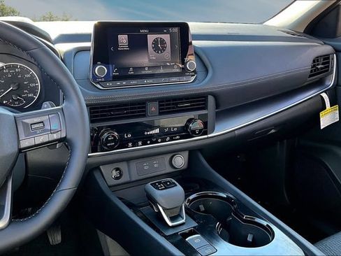 New 2026 Nissan Rogue SV FWD image 6