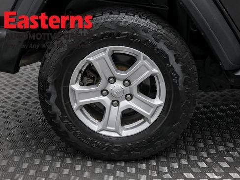 Used 2019 Jeep Wrangler Unlimited Sport S image 30