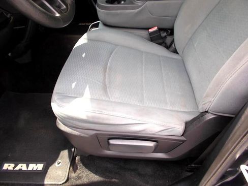 Used 2014 RAM 1500 Express image 26