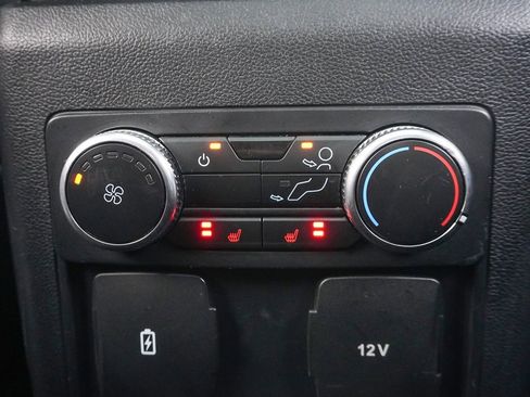 Used 2020 Ford Explorer XLT w/ Equipment Group 202A image 65