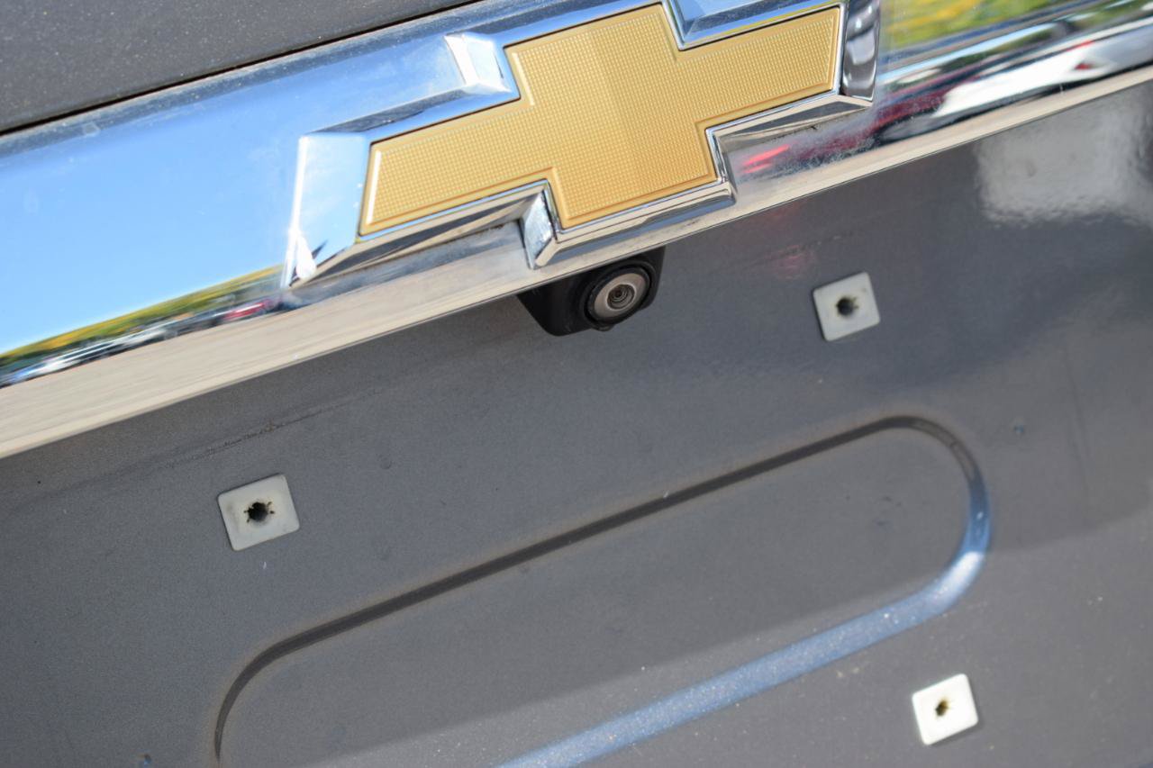 Used 2020 Chevrolet Traverse LT FWD image 13
