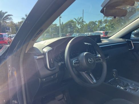 Used 2025 MAZDA CX-50 AWD 2.5 S w/ Select Package image 22