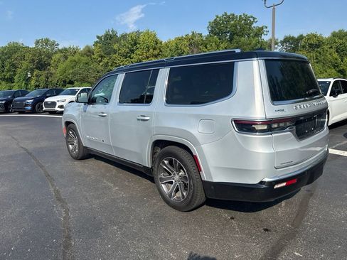 Used 2022 Jeep Grand Wagoneer Series I AWD/4WD image 14