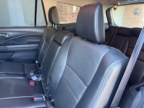 Used 2017 Honda Pilot Touring image 21