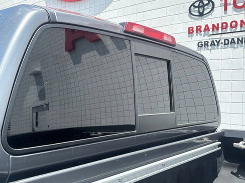 Used 2020 Nissan Frontier SV w/ Midnight Edition Floor Mats RWD image 31
