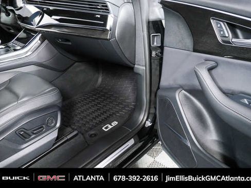 Used 2025 Audi Q8 Premium Plus AWD/4WD image 27