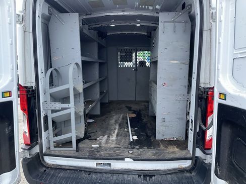Used 2020 Ford Transit 250 Medium Roof image 3