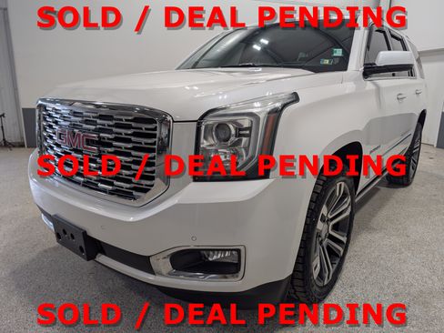 Used 2018 GMC Yukon Denali w/ Denali Ultimate Package AWD/4WD image 6