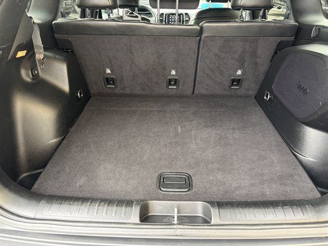 Used 2019 Jeep Cherokee Limited AWD/4WD image 47