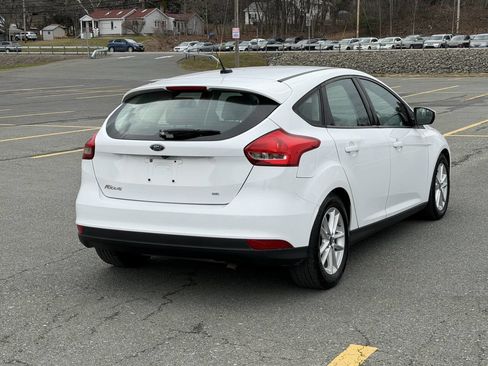Used 2016 Ford Focus SE image 5