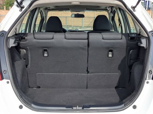 Used 2015 Honda Fit EX image 19