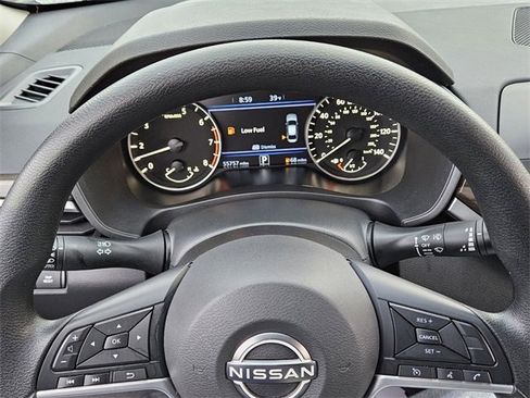 Used 2023 Nissan Altima 2.5 SV image 22