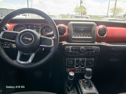 Used 2021 Jeep Gladiator Rubicon w/ Safety Group AWD/4WD image 21