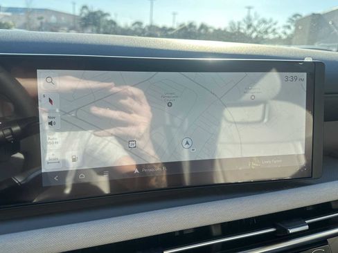 New 2026 Hyundai Tucson Limited image 15