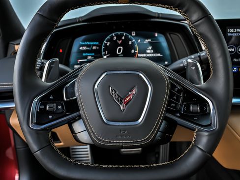 Used 2023 Chevrolet Corvette Stingray Premium Conv w/ Z51 Performance Package RWD image 39